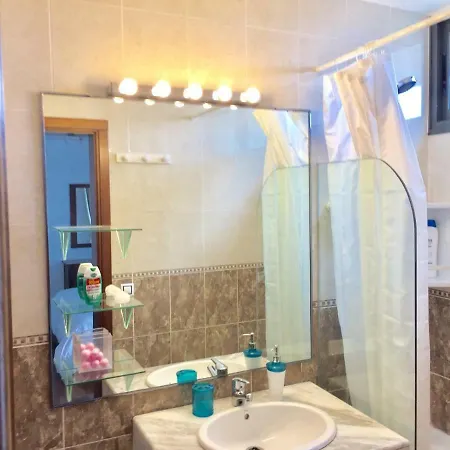 Paula Villa Teguise